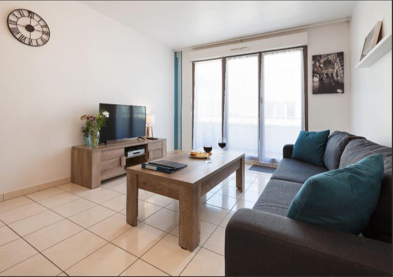 Superbe Appartement Dans Le Quartier De La Gare Rouen Exterior photo